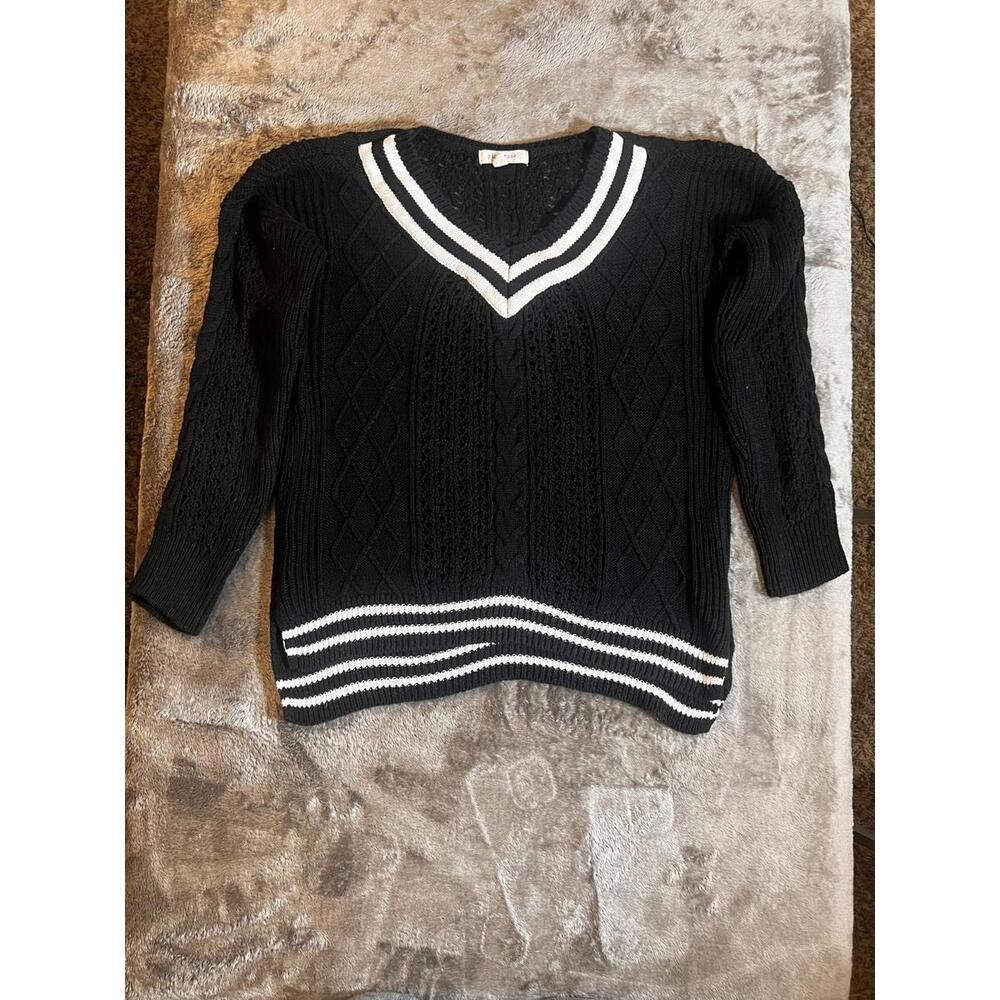 Pink Rose Y2K Academia Style Black and White Cable Knit Sweater; L